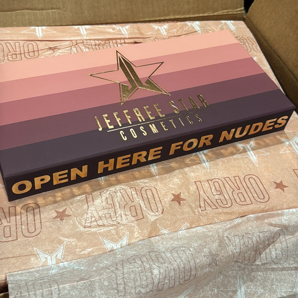 Jeffree Star Cosmetics ‘Open Here for Nudes’ Liquid Lipstick Set